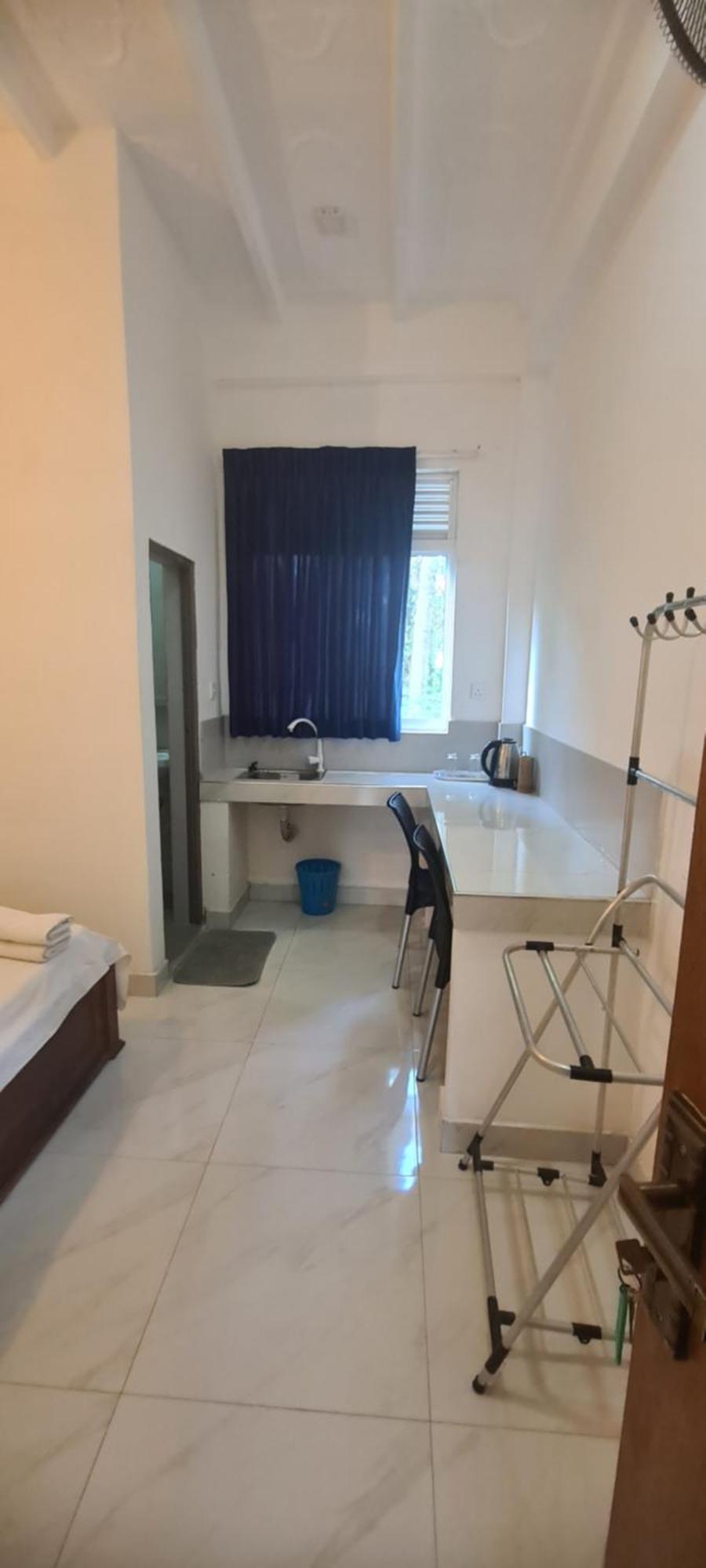 Ceylon Lodge - Airport Transit Hostel 尼甘布 外观 照片