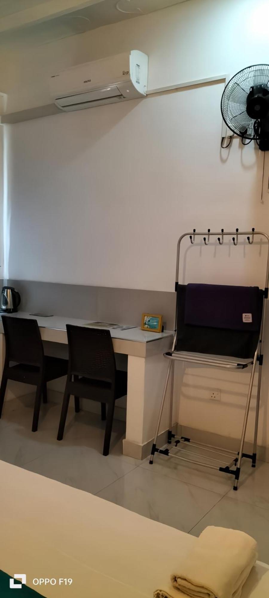Ceylon Lodge - Airport Transit Hostel 尼甘布 外观 照片